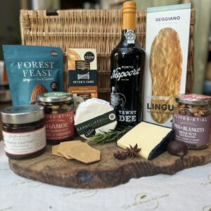 Cheese & port hamper